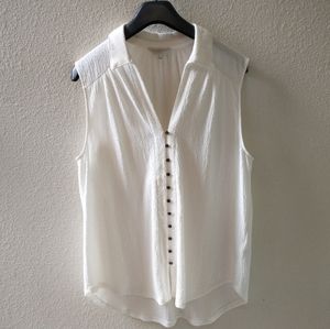 Lucky Brand sleeveless button down shirt ecru
